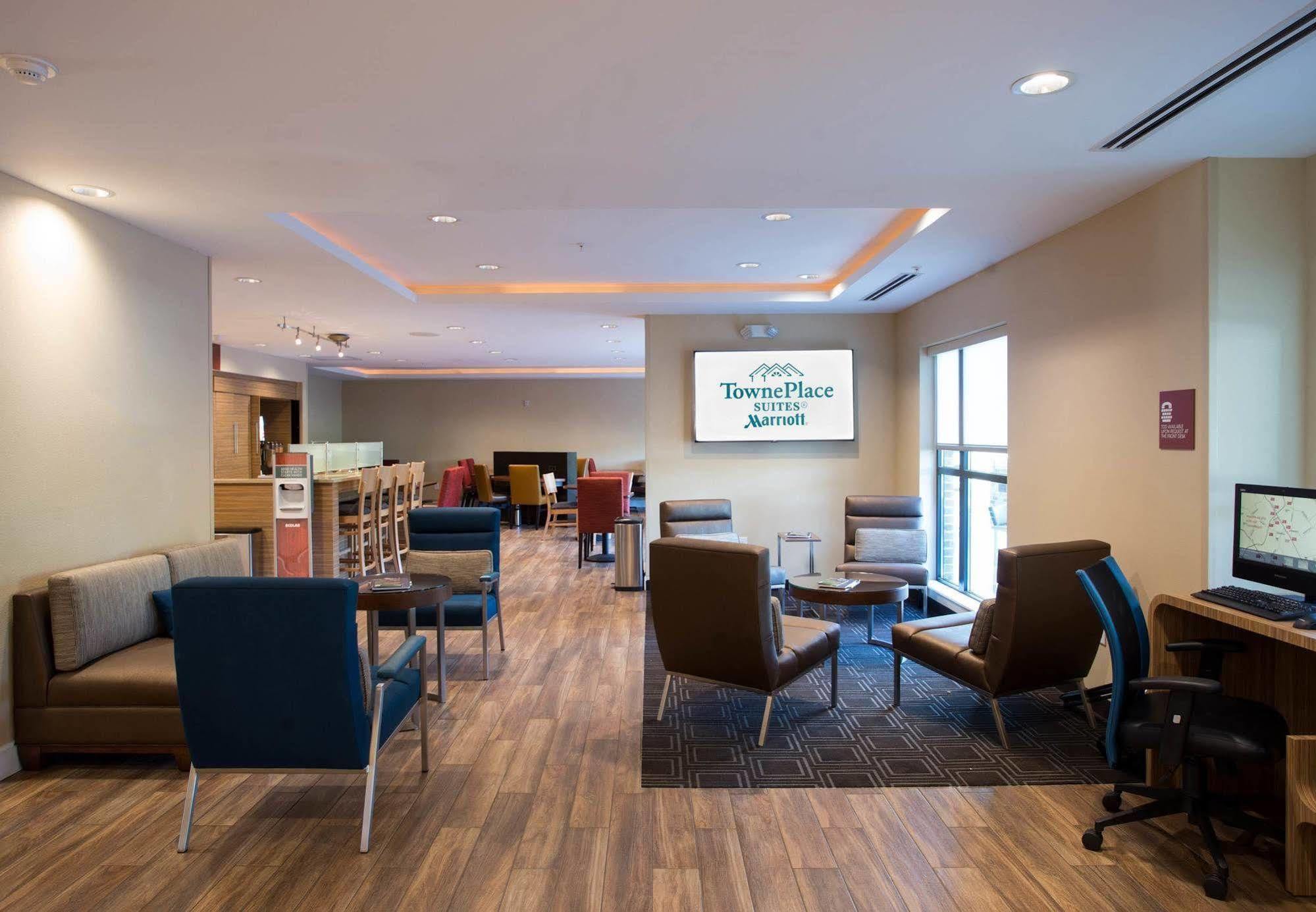 Towneplace Suites By Marriott Southern Pines Aberdeen Bagian luar foto